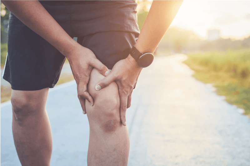 Patient with osteoarthritis knee pain in need of genicular artery embolization